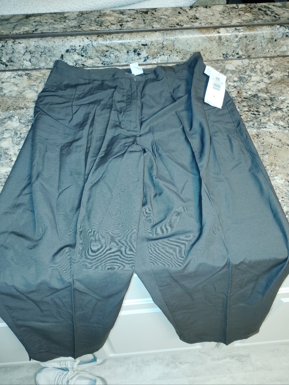 NWT Koret C·L·C Panama Pleated Dress Pants – Java Brown 18